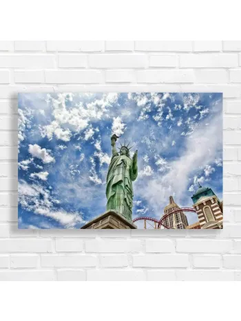 Iconic Statue of Liberty New York Canvas Print